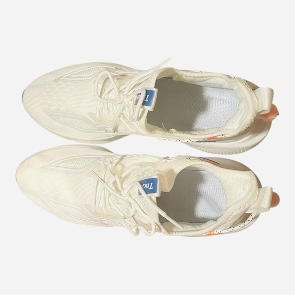 Tncabr Men’s Running Shoes - Size 11.5 - White with blue and orange accents - Picture 6 of 6
